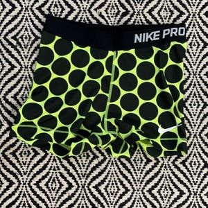 Hardly worn Nike pro shorts